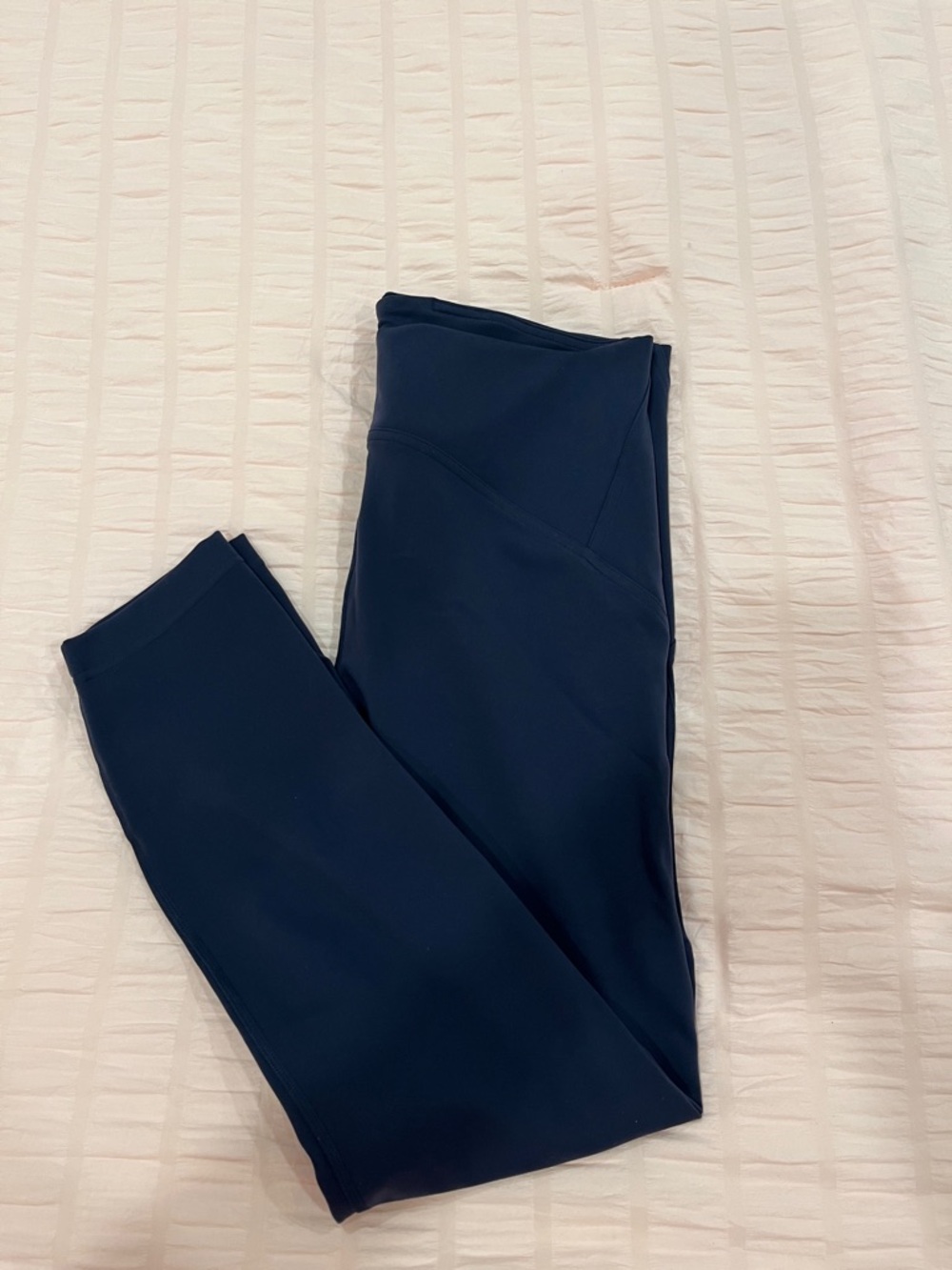 Lululemon 25 “  Wunder train Navy High-Waist Active Leggings